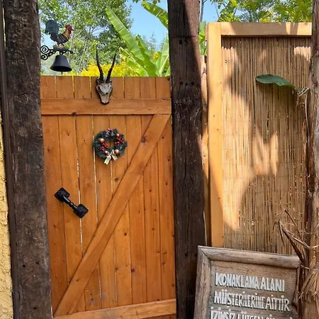Ciftlik Bungalov Bed & Breakfast Sapanca