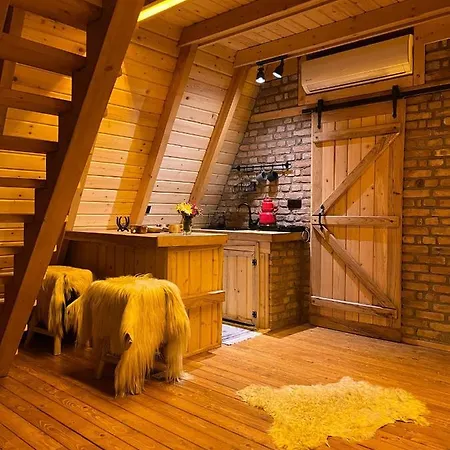 Ciftlik Bungalov * Sapanca